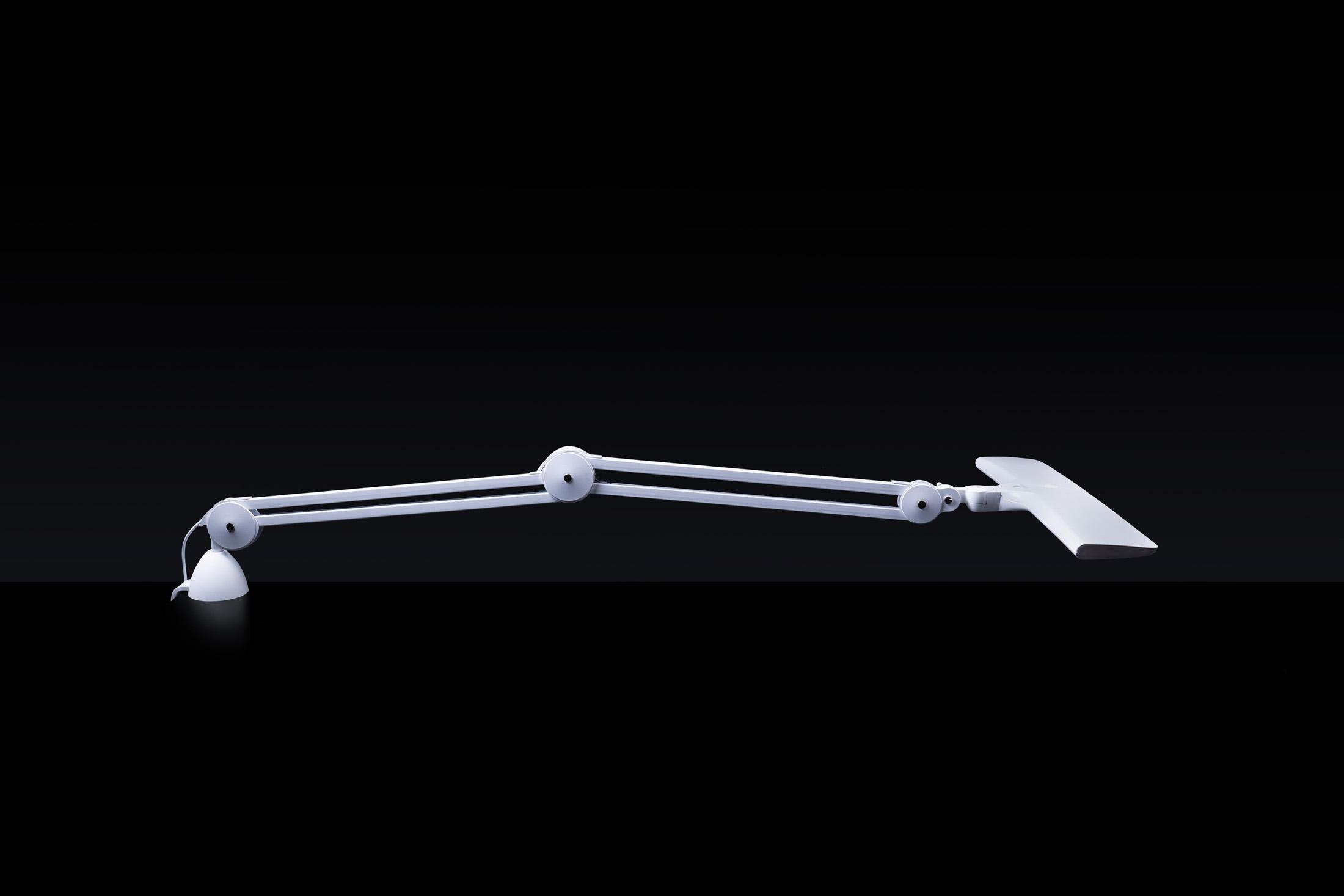 The Daylight Company Daylight Company Lumi Task Lamp