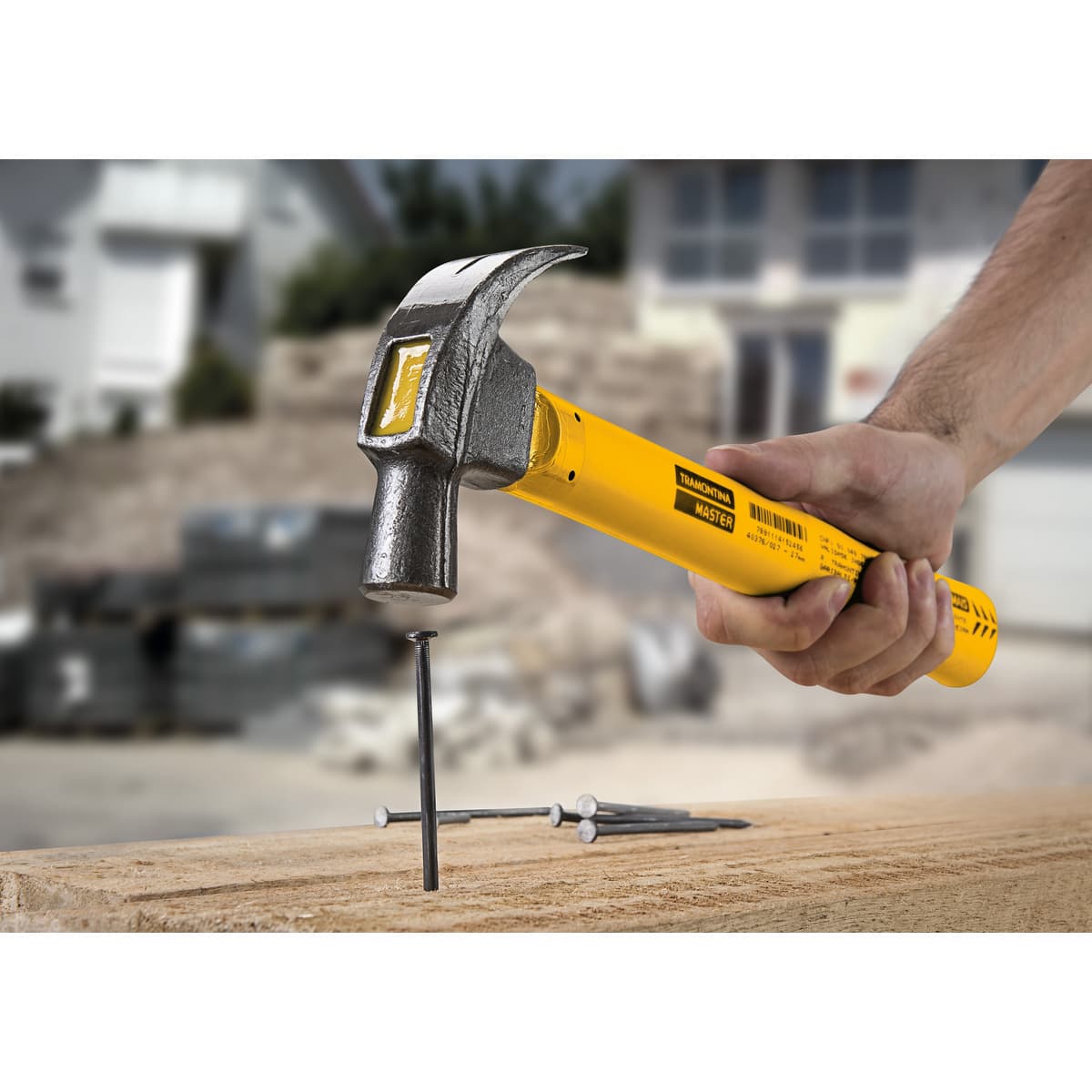 Tramontina Tramontina MASTER 27 mm Claw Hammer, Engineering Polymer Handle