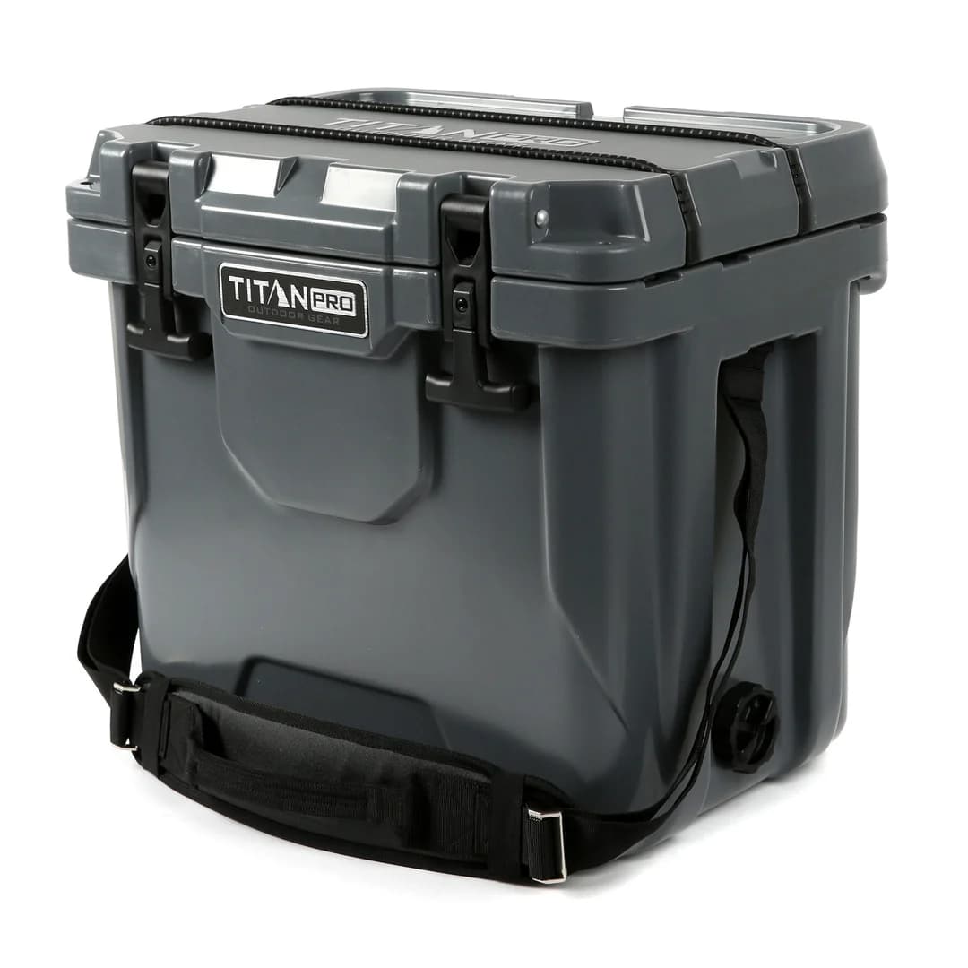 Arctic Zone Titan PRO 25Q Roto Hard Cooler