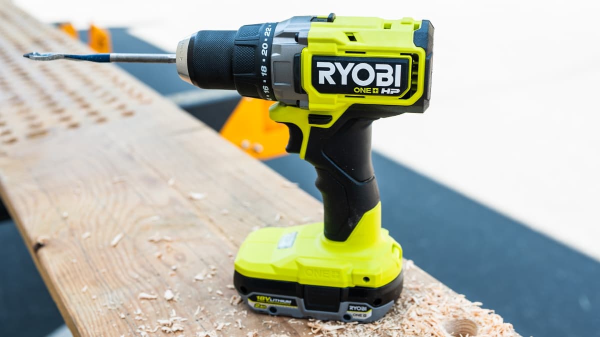 RYOBI ONE+ HP 18V Brushless 1/2 in. Drill/Driver Kit